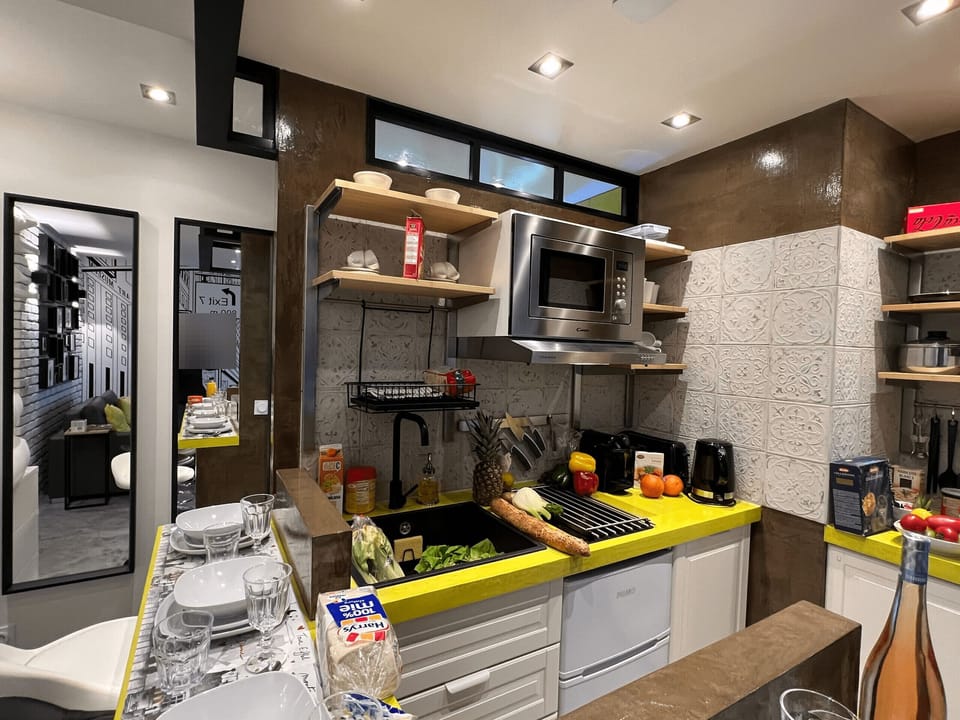Private kitchen