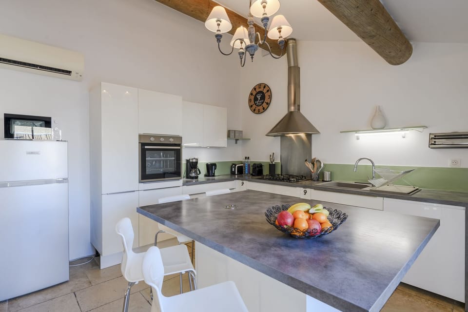 Kitchen - Le Louzoane