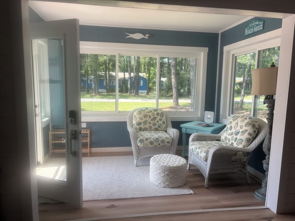 Front Sun Room attached to living room.