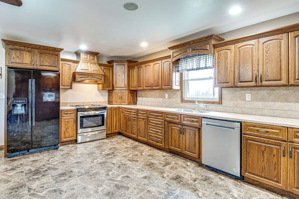 Kitchen | 1st Floor | Cooking Basics | Drip Coffee Maker | Microwave | Crockpot