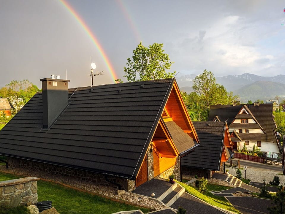 House, Roof, Home, Cottage, Slope, Eco Hotel, Evening, Siding, Mountain Village