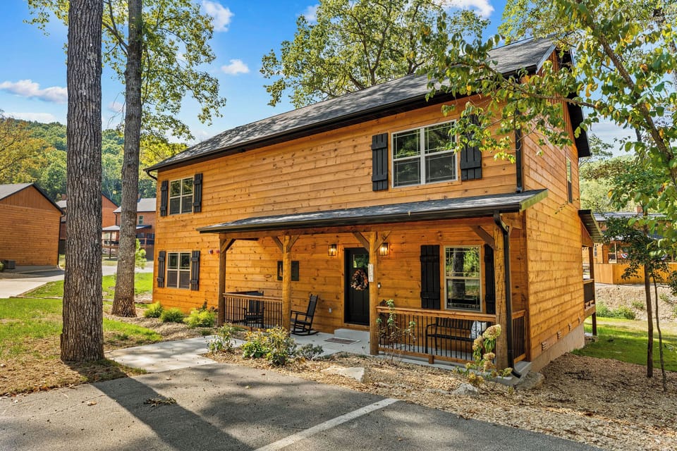 Front view- Rockside