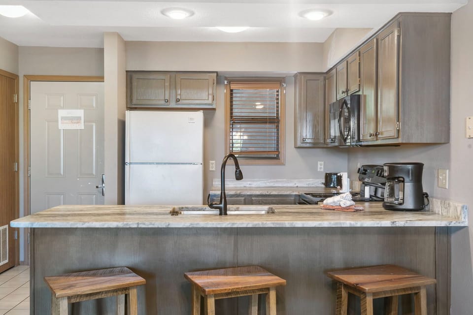 Counter Seating
