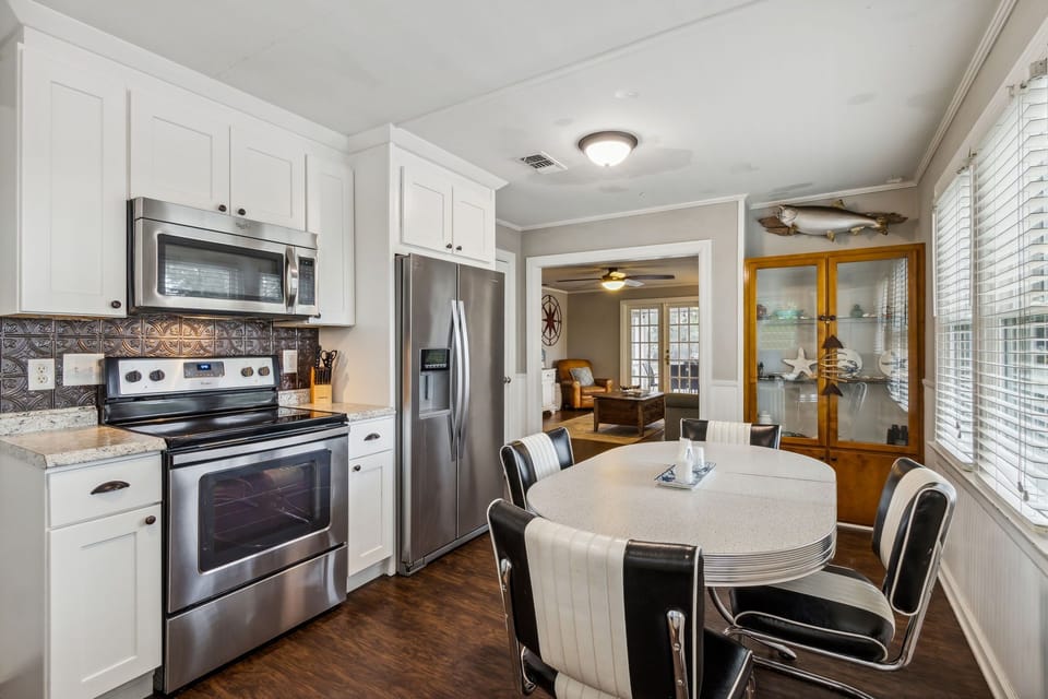 Cook up memories in this fully equipped kitchen, perfect for family meals and cozy gatherings.