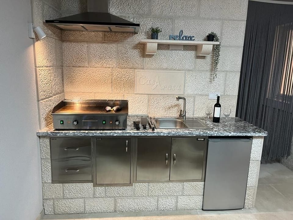 Kitchen 2