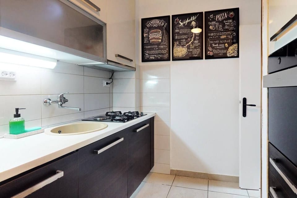 Kitchen area