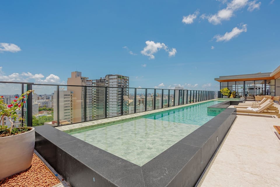 Seating area,Swimming pool