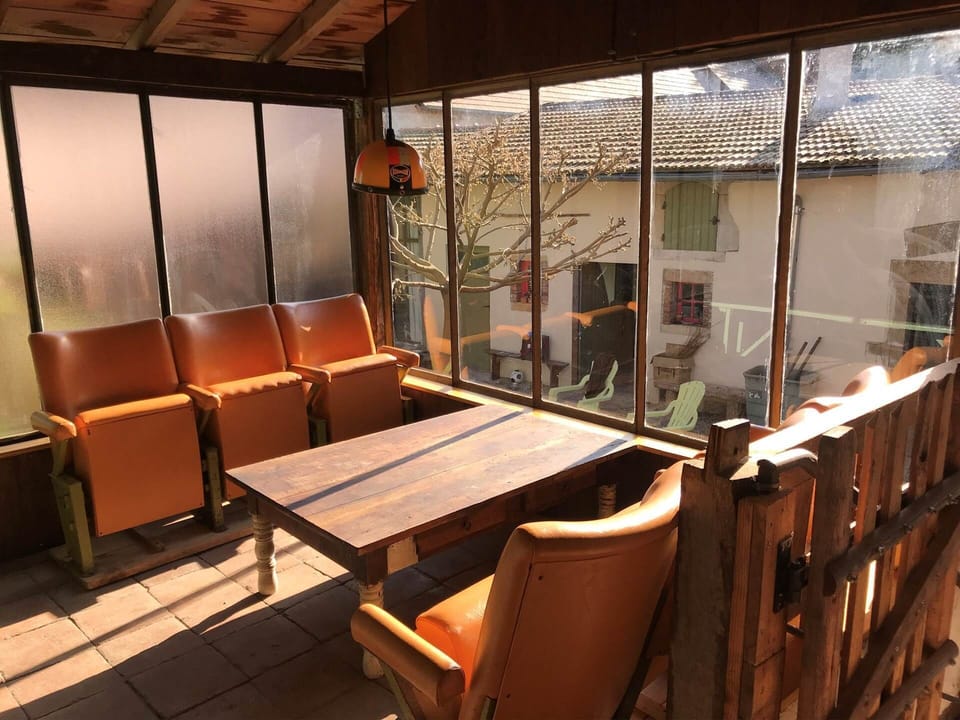 Gite-Etrigny-lacourquinousrelie-Terrasse-privé_private