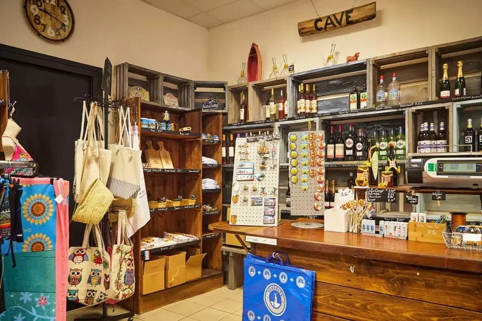 Gift shop