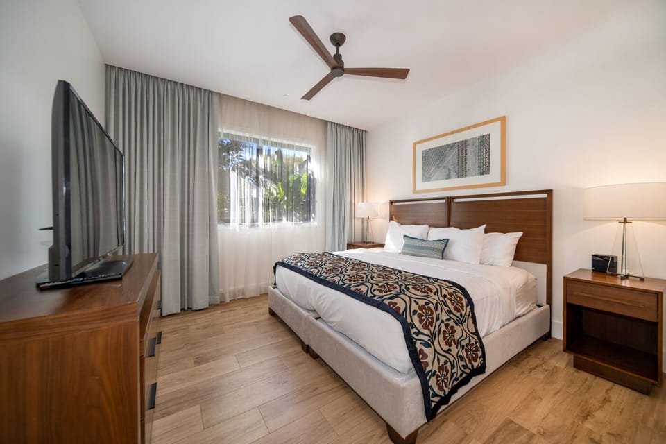 Bedroom. Interior and views may vary based on location and availability.