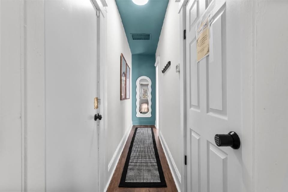 Feature hallways with stripes from ceiling to floor