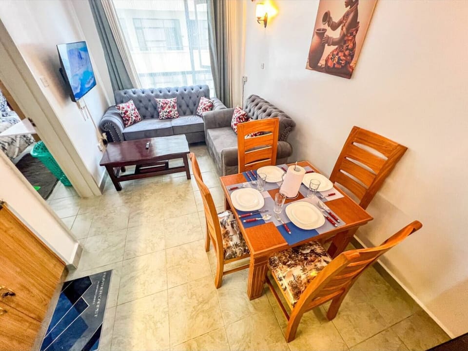 Cozy Dining area