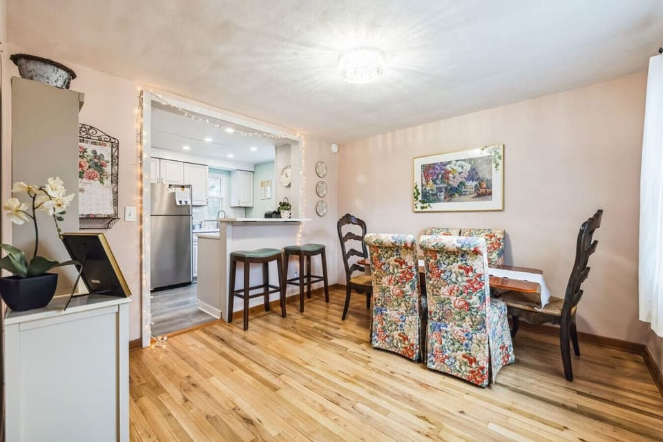 Bright and cheerful dining space