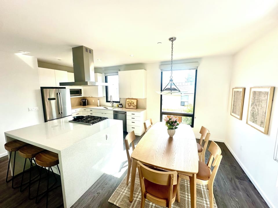 Kitchen and dining area
