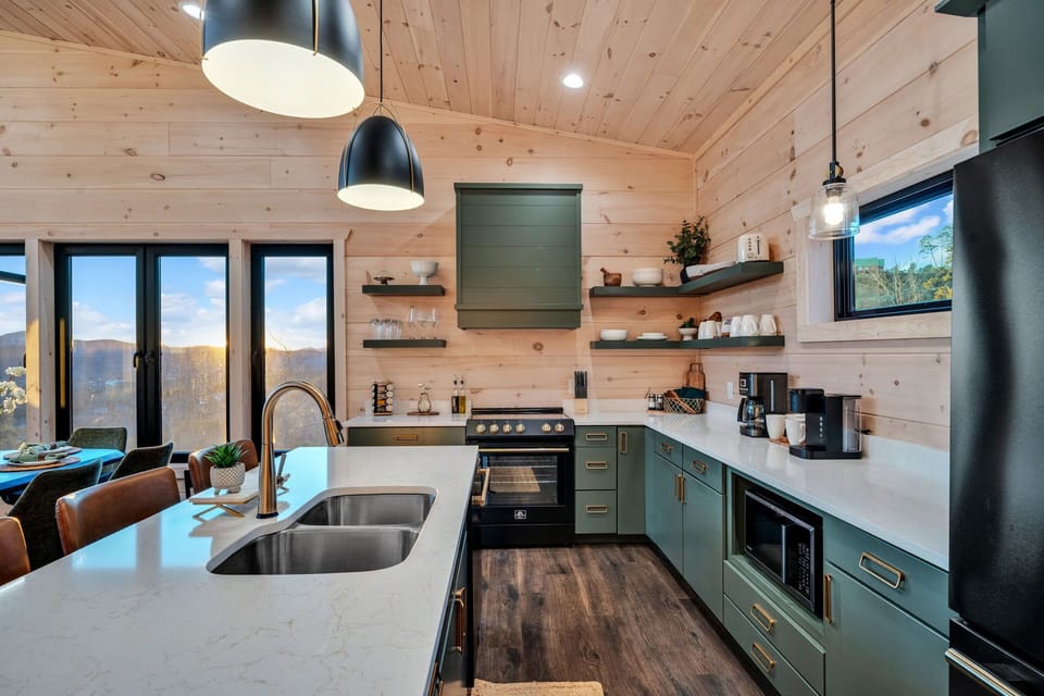 Fully equipped kitchen with state-of-the-art appliances.