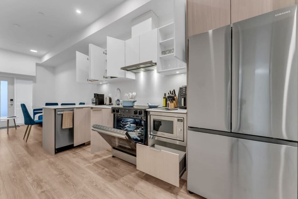 Fully equipped kitchen