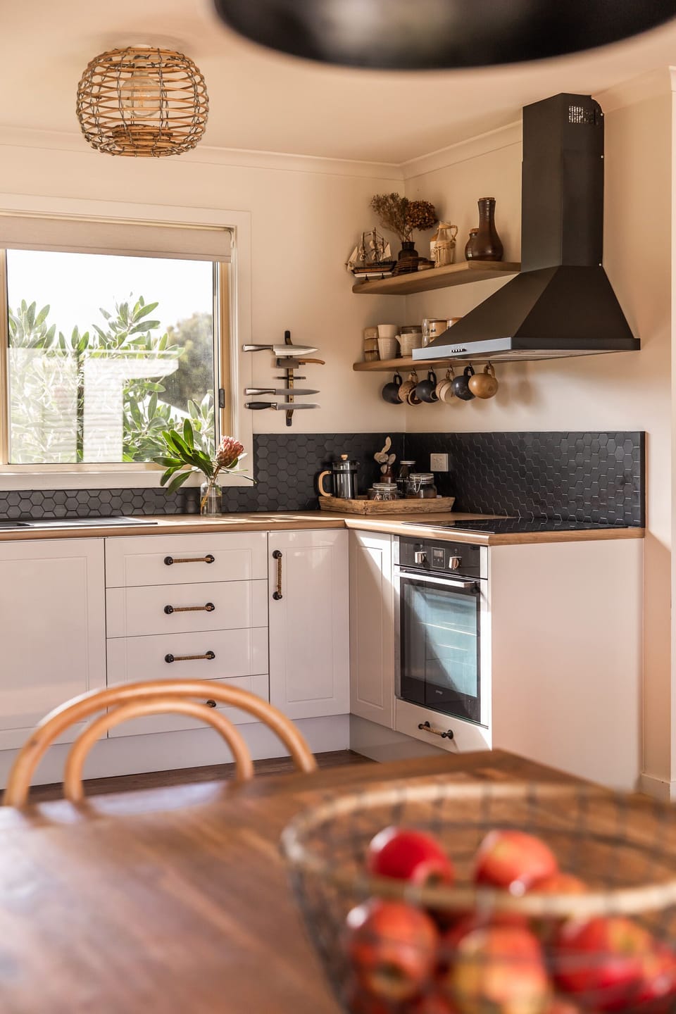 cec260bf-f4e4-48a9-a551-32346b105894