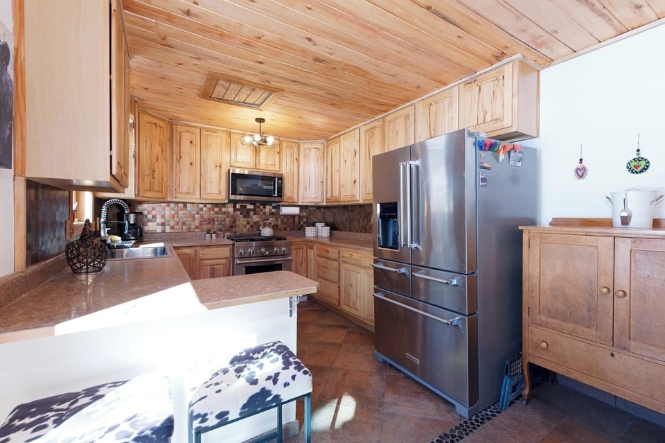 Fully stocked kitchen