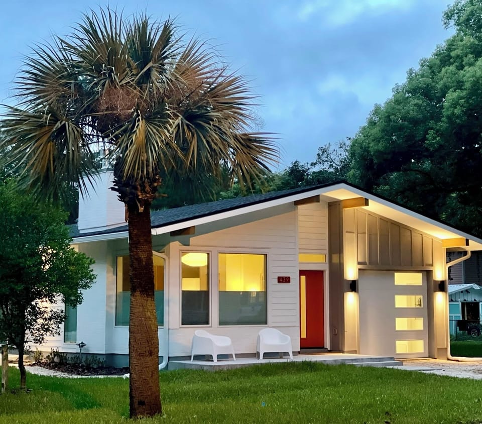 New Mid-Century Bungalow Historic Fernandina Beach, Florida
