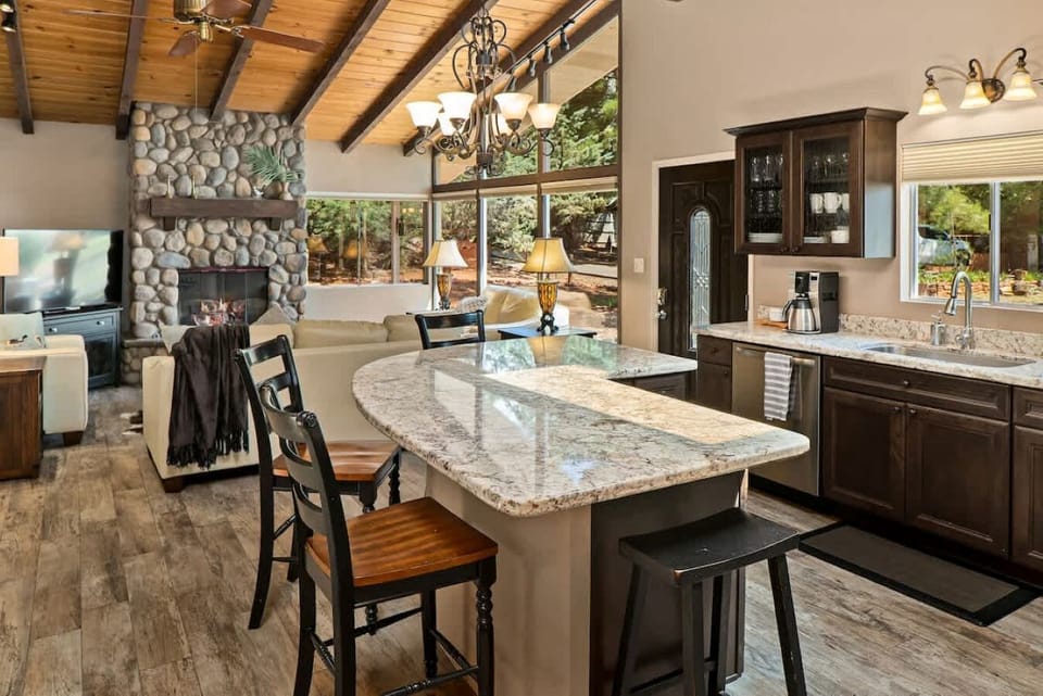 Enjoy your stay in this desert home near Tlaquepaque.