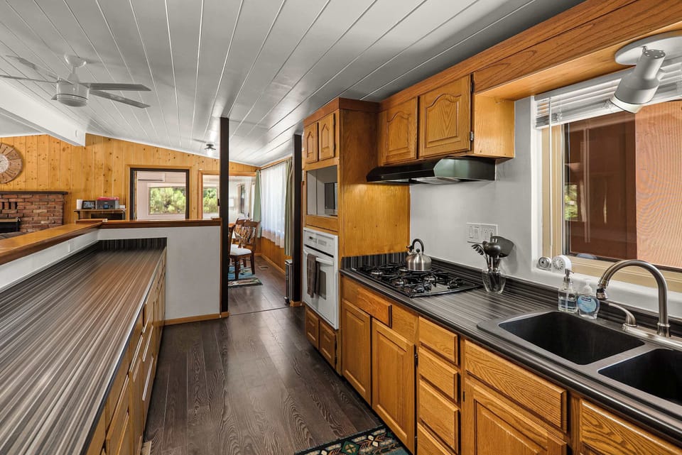 Plenty of counter space!
