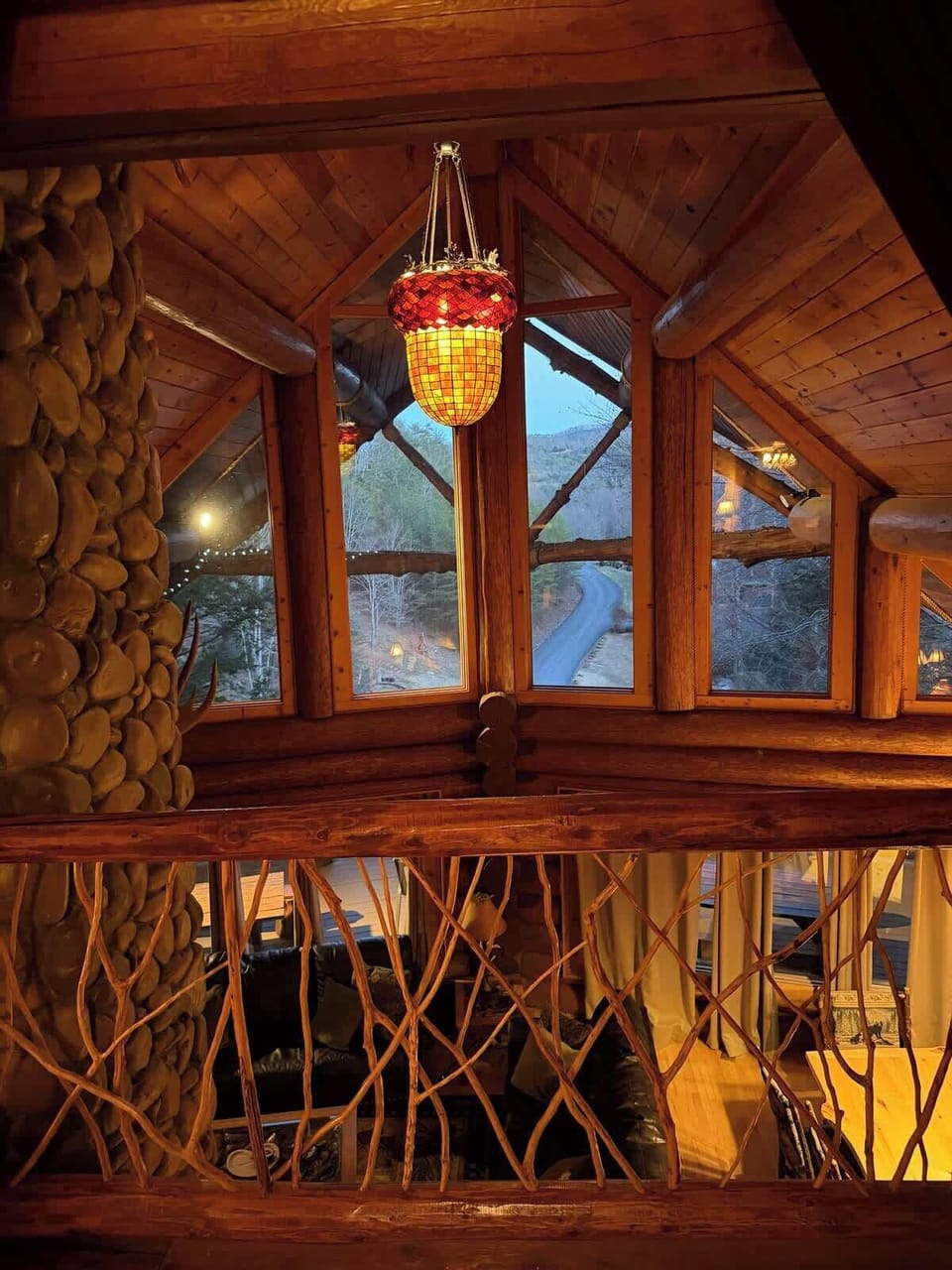 Third floor balcony area