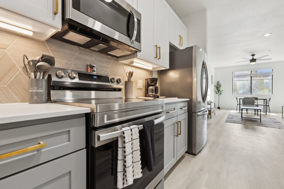 Fully equipped kitchen