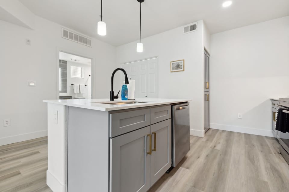 Fully equipped kitchen