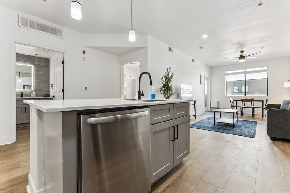 Fully equipped kitchen