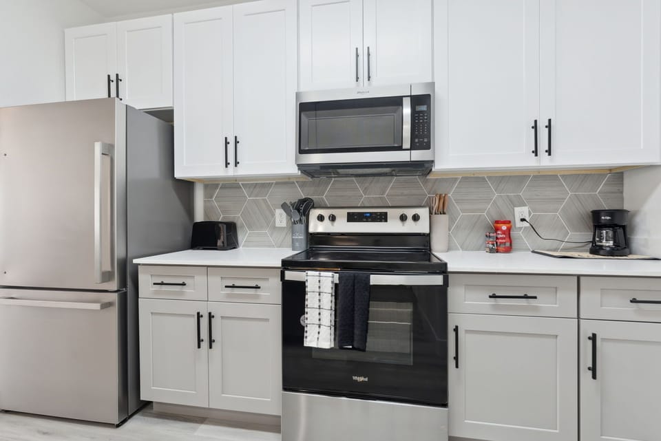 Fully equipped kitchen