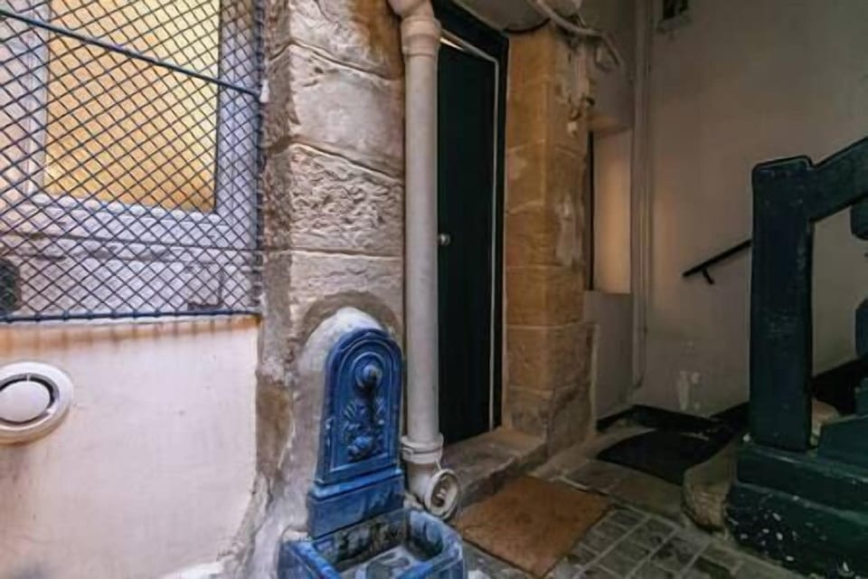 Entrée au logement