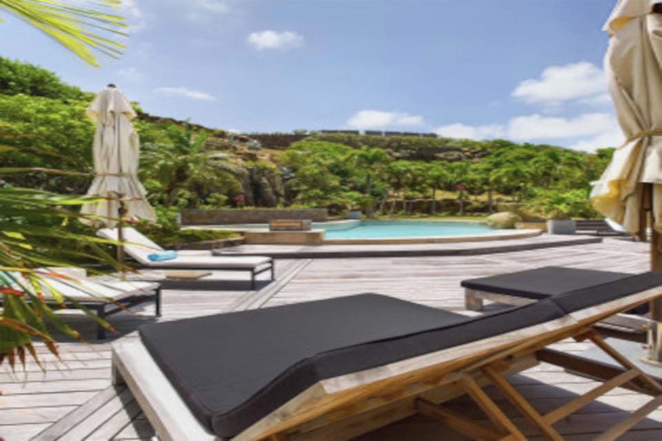 2c-34 Villa Arrow Marine garden-pool