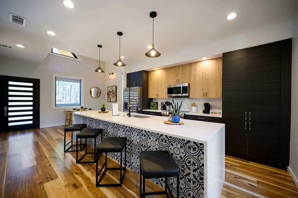 Counter seating at the full kitchen 