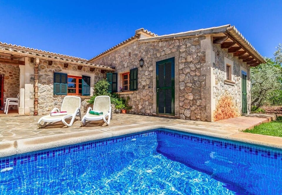 Villa Oliveres (1)