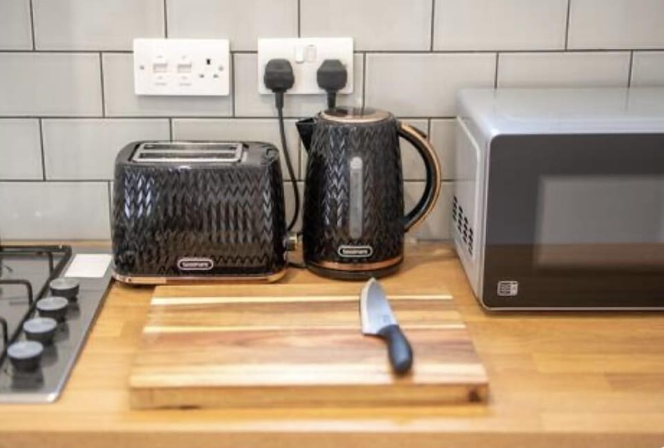 Well appointed kitchen for the perfect dining experience.