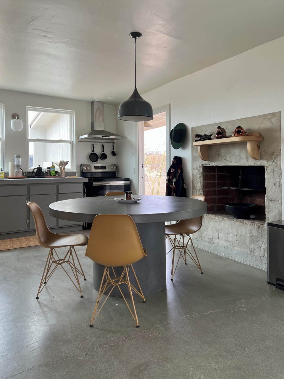 Kitchen Table
