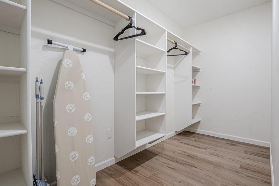 Keep your clothes clean and fresh while you enjoy your vacation with this fully-equipped laundry room.
