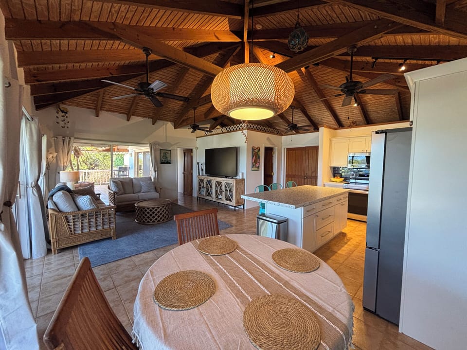Kitchen/living room area