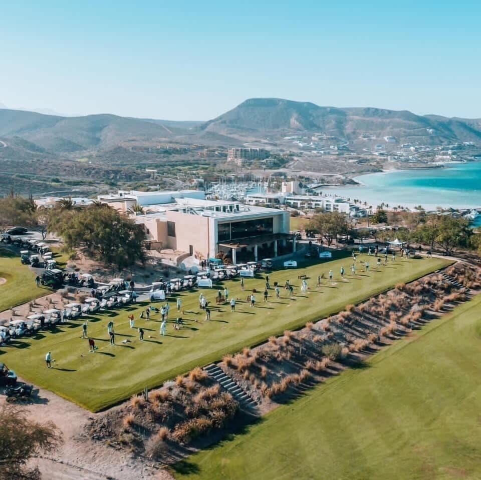 Gather your foursome for a perfect day on the greens.
