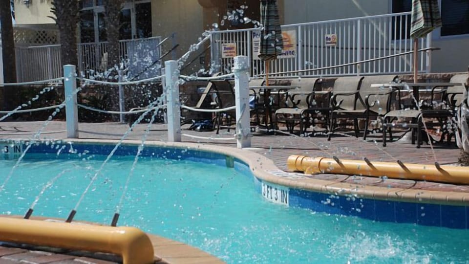 CII-Cove_pool-sprayers-2
