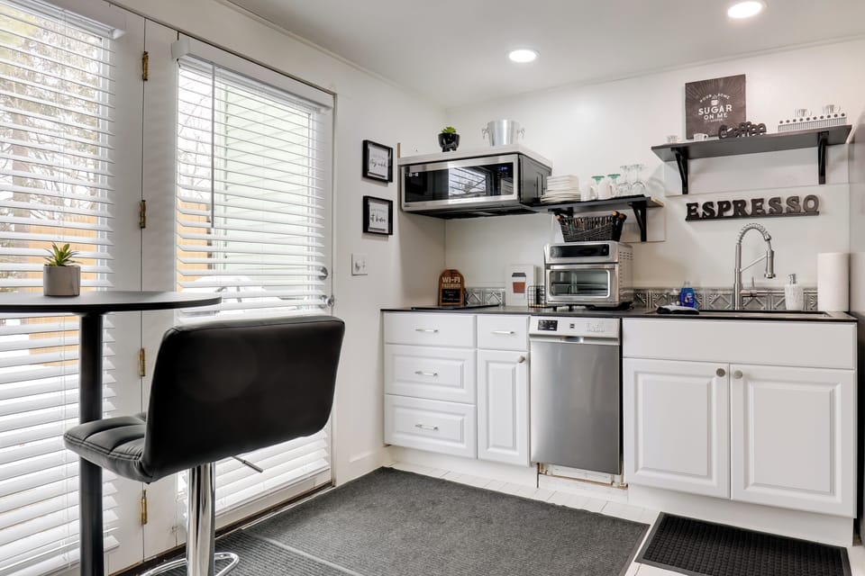 Kitchenette | Mini Refrigerator | Microwave | Keurig Coffee Maker