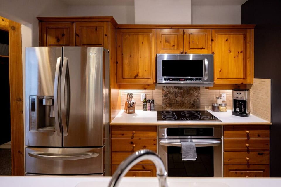 With modern appliances and plenty of counter space, our kitchen is perfect for cooking up your next meal.