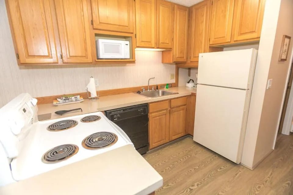 Enjoy an open-concept layout made for easy, social lounging.