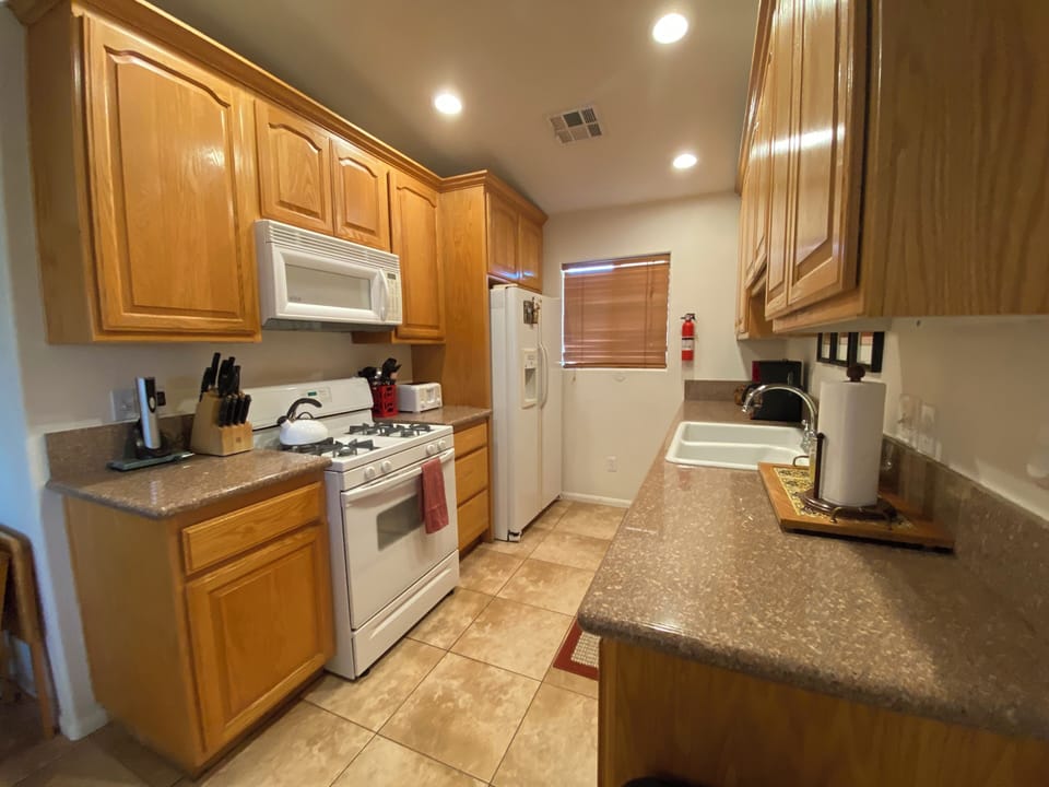 Kitchen Amenities: Stove, oven, dish washer, refrigerator, microwave and more