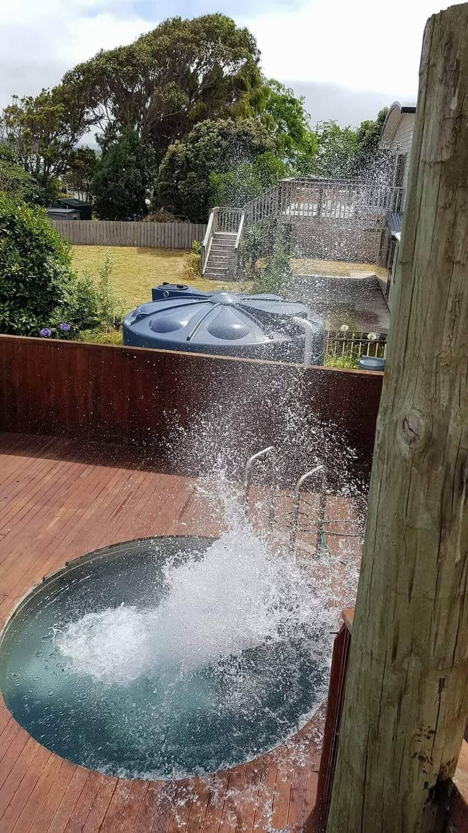 Outdoor spa tub