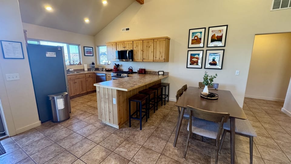 Plenty of space for everyone to dine together