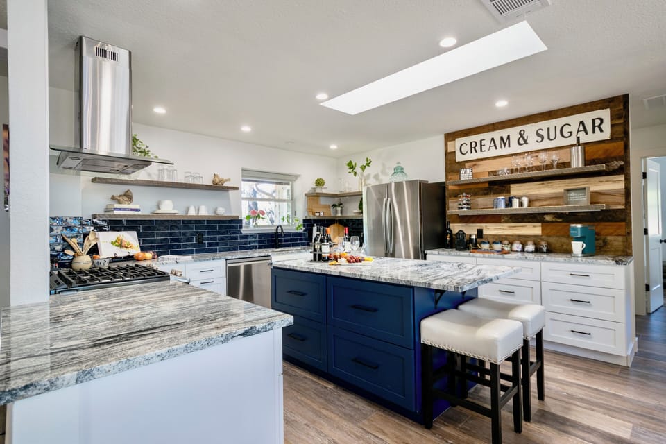 Kitchen (2)