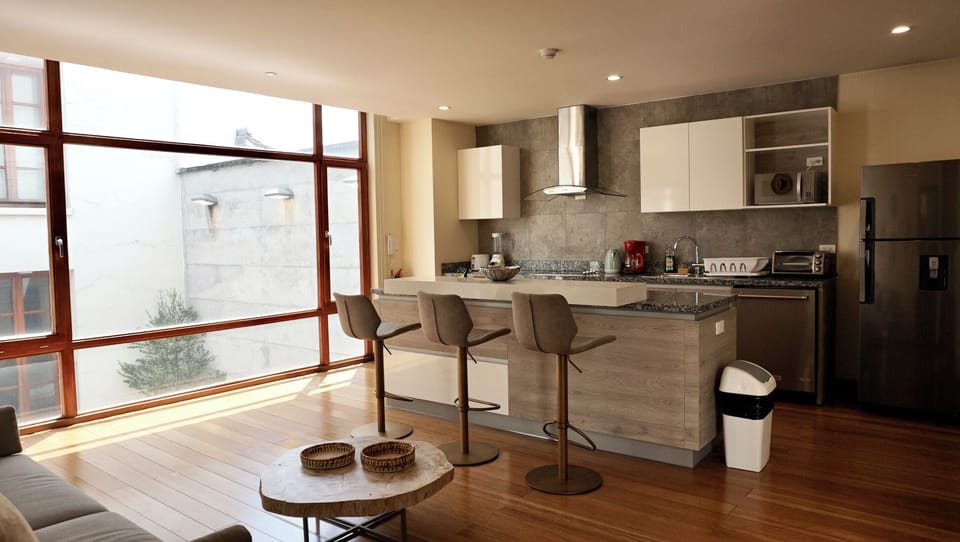 Kitchen (1)