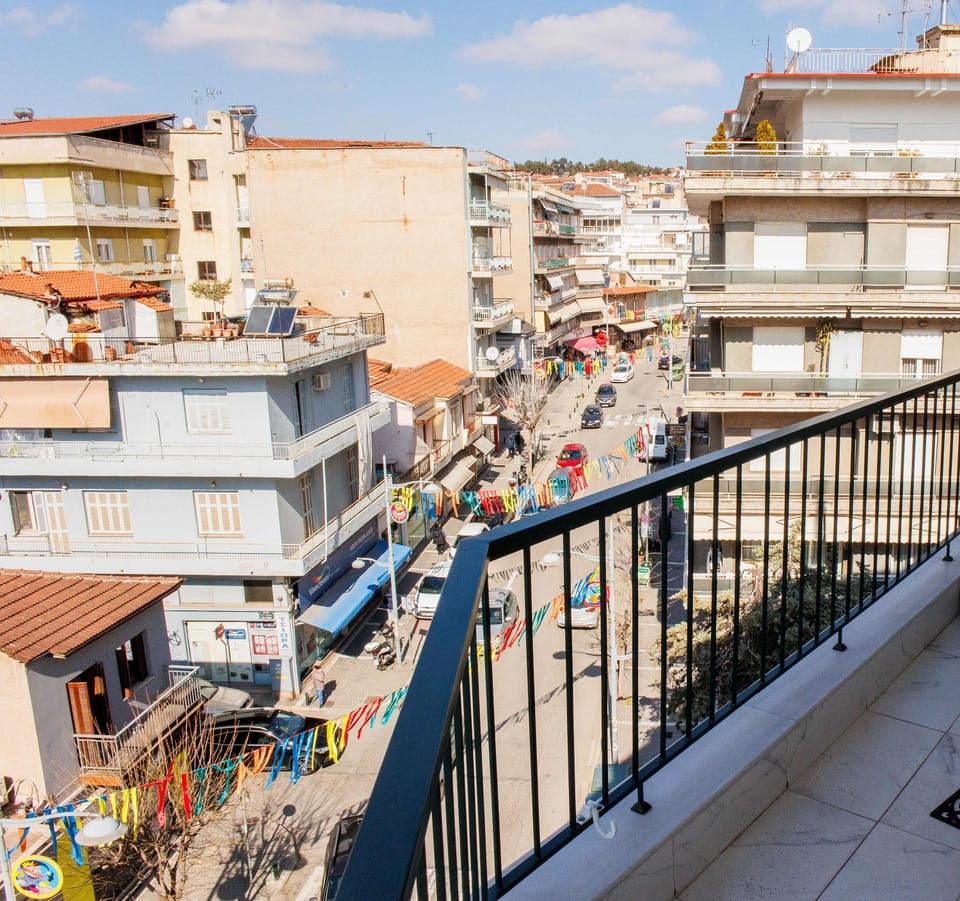Balcony overlooking the centre of the city
