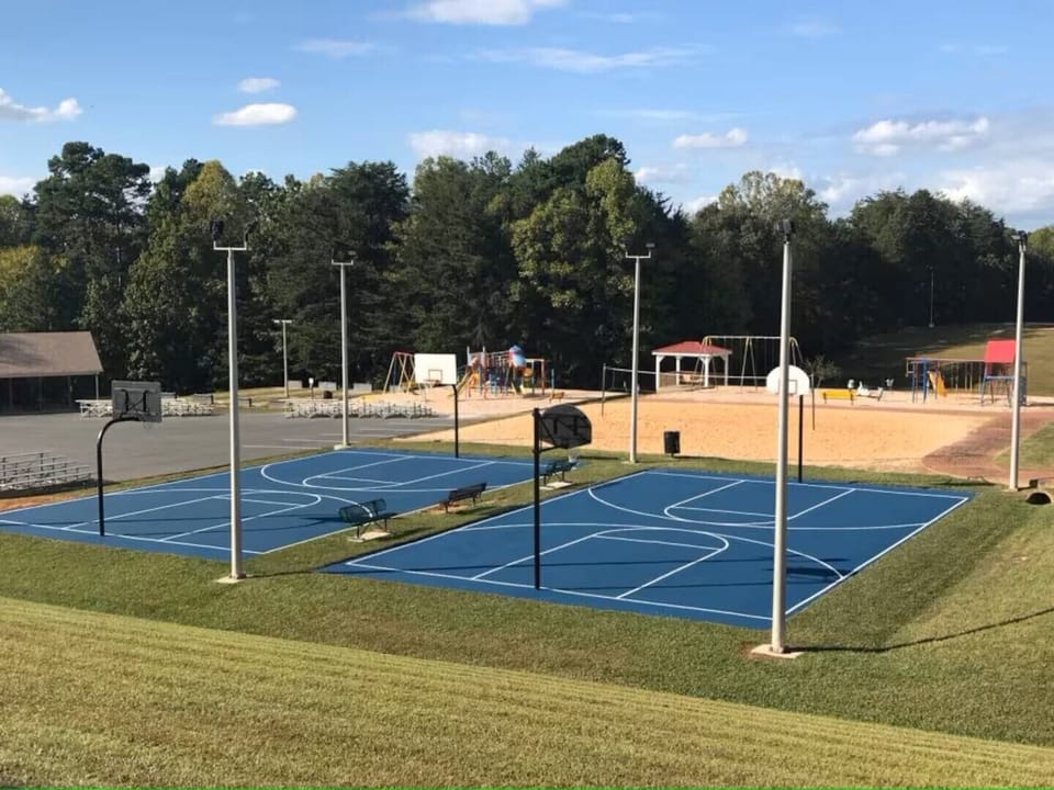 Sport court
